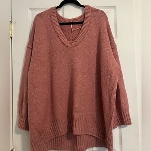 Free People OVERSIZED v neck sweater rose pink